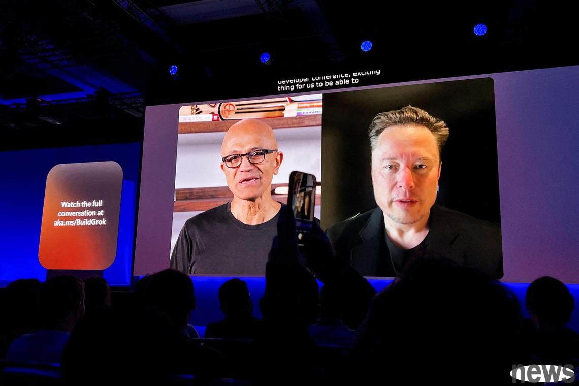 马斯克在微软首席执行官纳德拉(Satya Nadella)的大会主题演讲中,也以线上方式出席。马斯克说,他希望开发者能够就Grok AI模型提供反馈。他说:“我们过去犯过错误,将来也会犯,我们渴望迅速纠正这些错误。”(路透社)